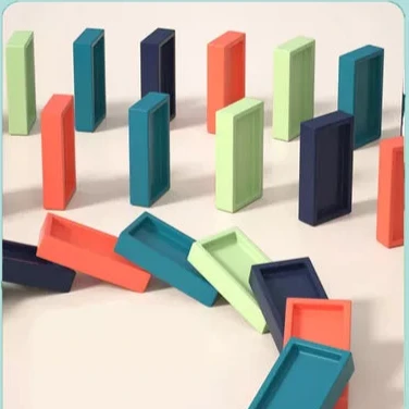 Domino Train - Image 3